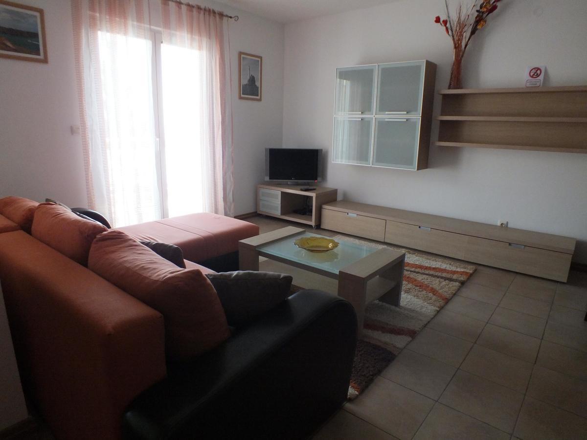 Adriatic Apartment *