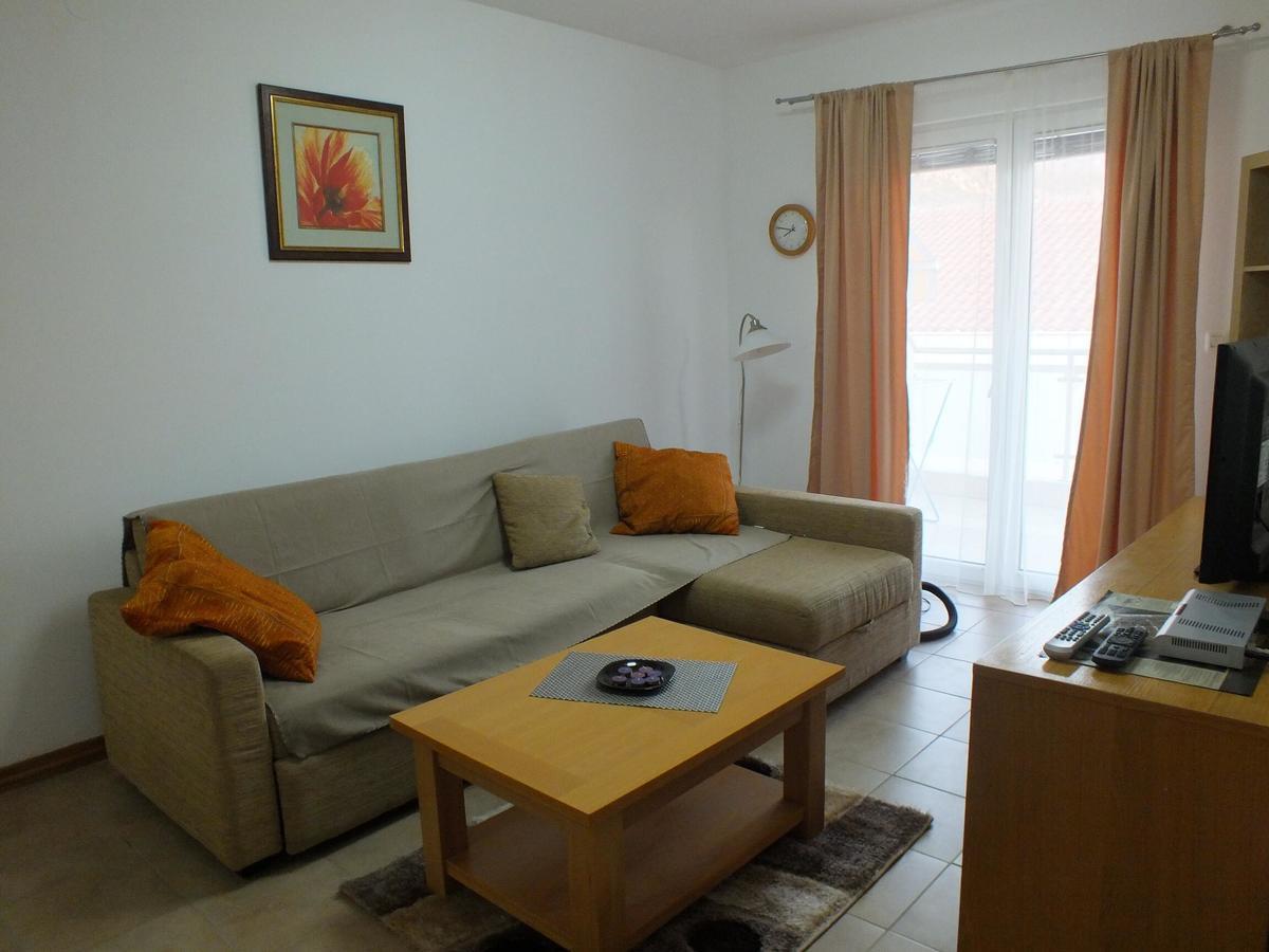 Adriatic Apartment *